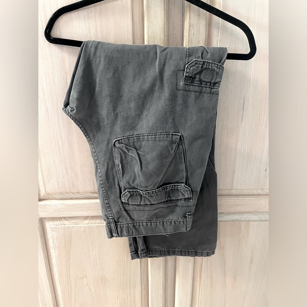 Wrangler Cargo Pants (Charcoal Gray) 32x30